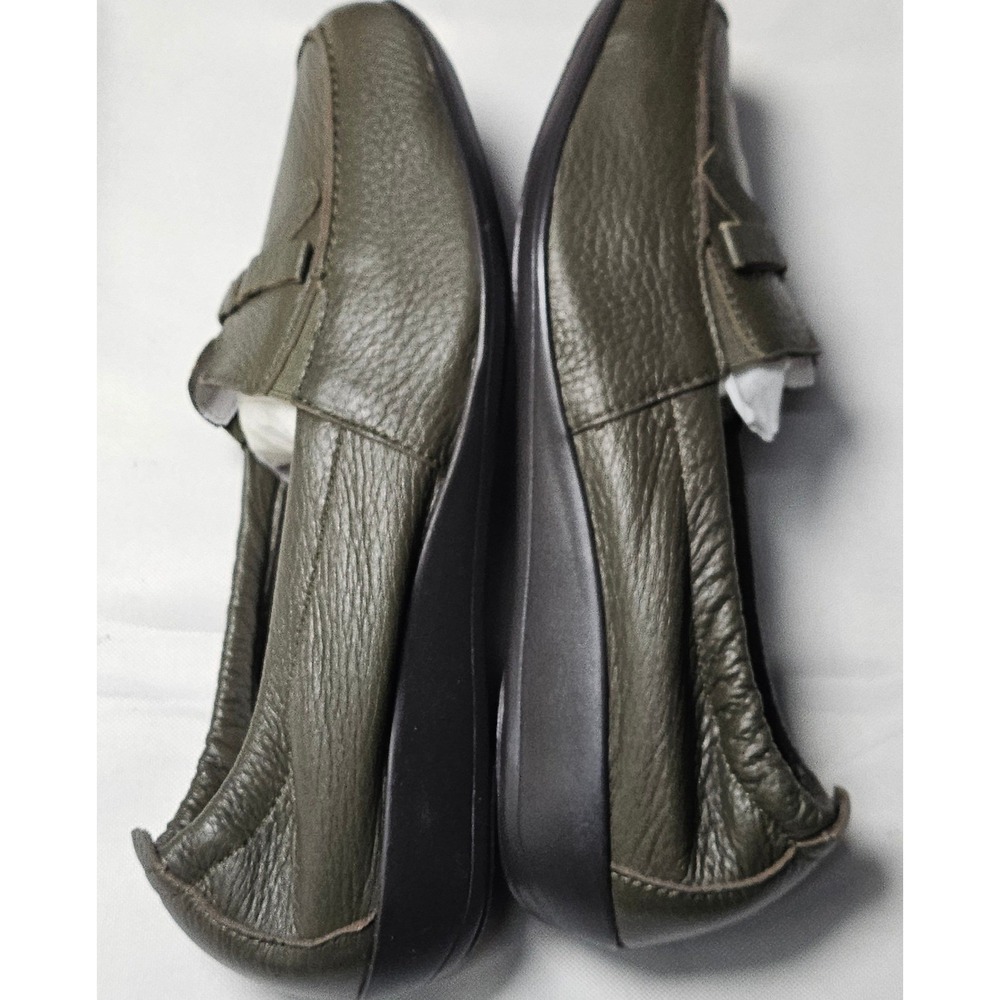 Vitaform Olive Green Leather Loafer Flats Bow Comfort Shoes Womens EU 37/US‎ 7 - Picture 2 of 16